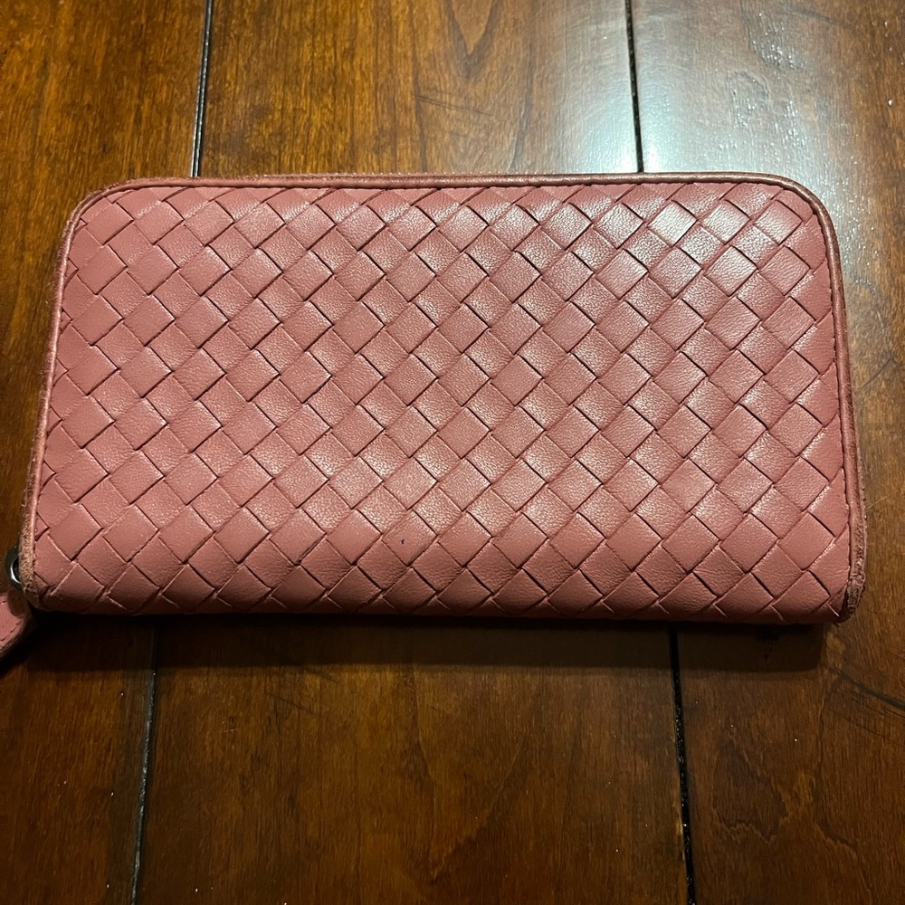 Bottega Veneta Intrecciato leather wallet